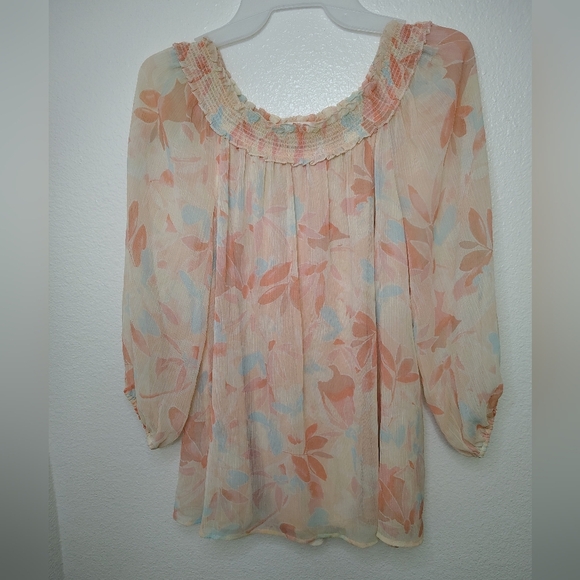 LC Lauren Conrad Tops - Lauren Conrad Women's Peach Off-shoulder Sheer Balloon Sleeve Lined Top Sz S